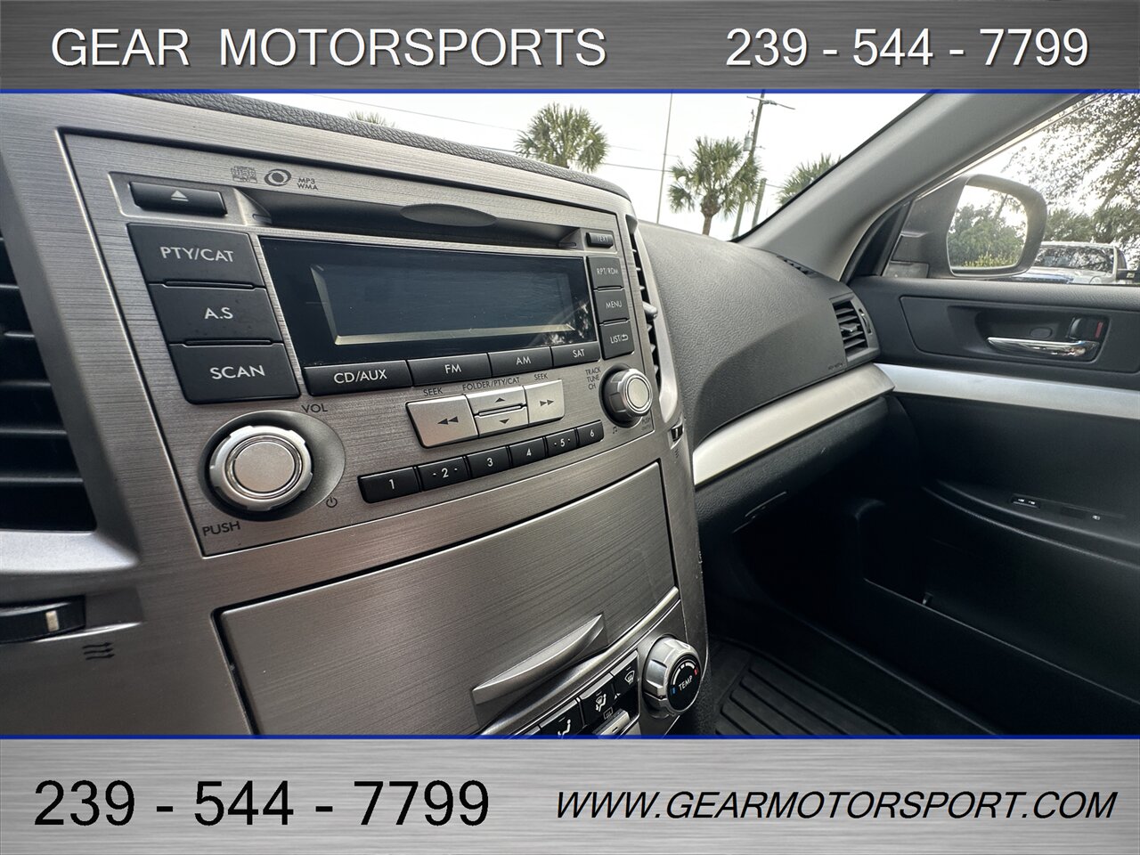 2013 Subaru Outback 2.5i Premium 6-SPEED   - Photo 27 - Estero, FL 33928