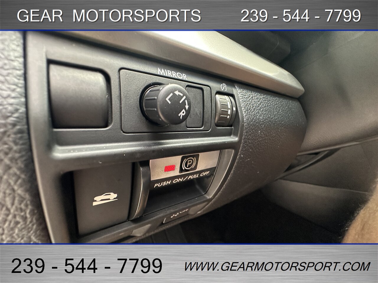 2013 Subaru Outback 2.5i Premium 6-SPEED   - Photo 31 - Estero, FL 33928