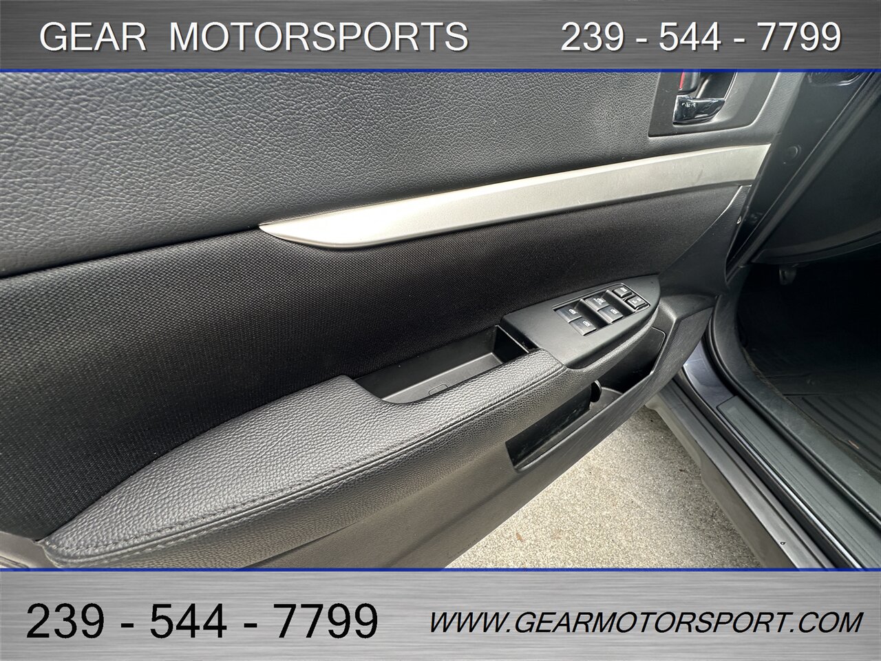 2013 Subaru Outback 2.5i Premium 6-SPEED   - Photo 11 - Estero, FL 33928