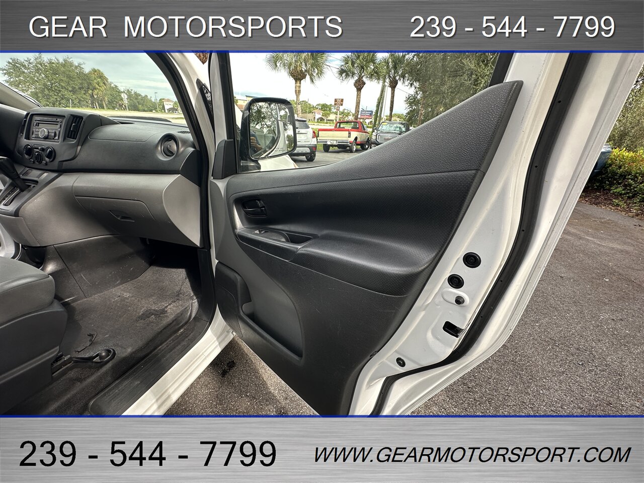 2015 Nissan NV200 S - Photo 26 - Estero, FL 33928