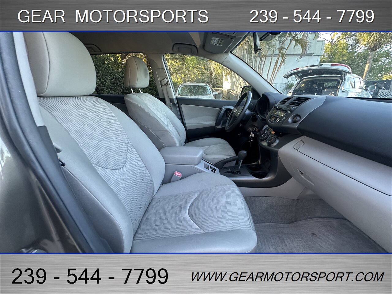 2010 Toyota RAV4 4WD 2.5L - Photo 7 - Estero, FL 33928