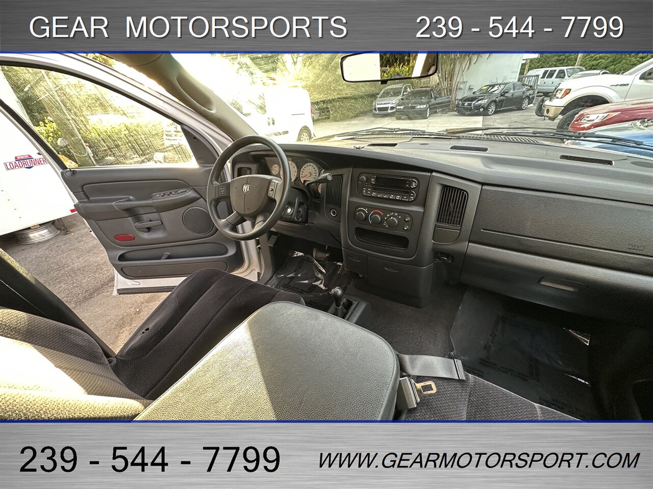 2005 Dodge Ram 1500 SLT Crew Cab 4WD 4.7L V8   - Photo 17 - Estero, FL 33928