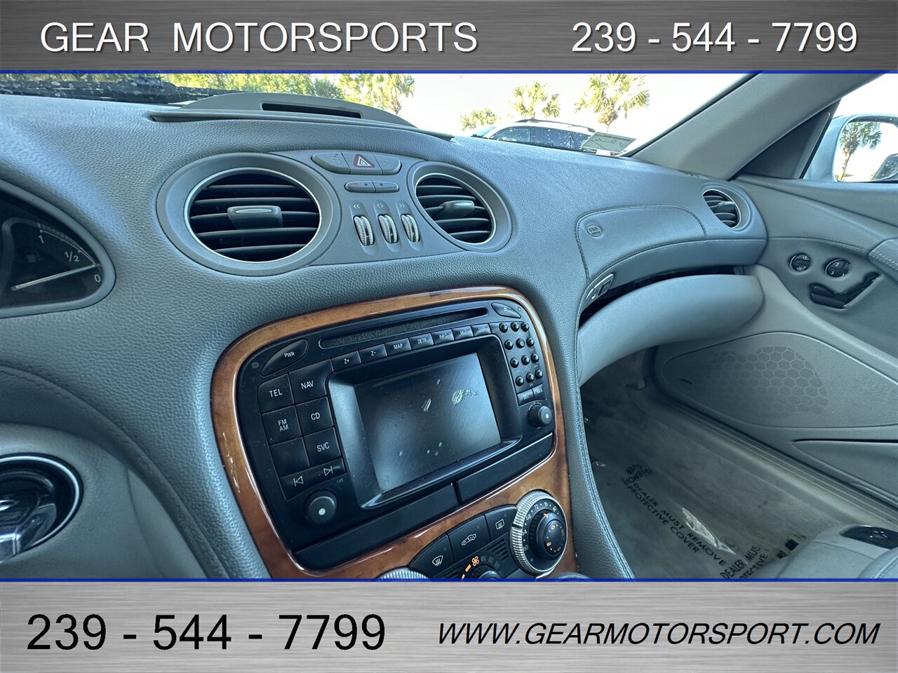 2003 Mercedes-Benz SL 500 5.0L V8   - Photo 17 - Estero, FL 33928