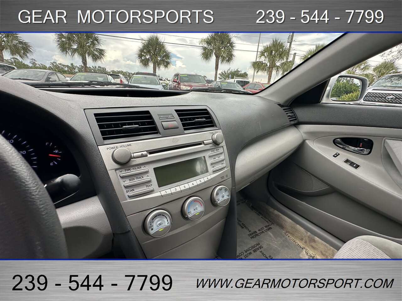 2010 Toyota Camry LE   - Photo 20 - Estero, FL 33928