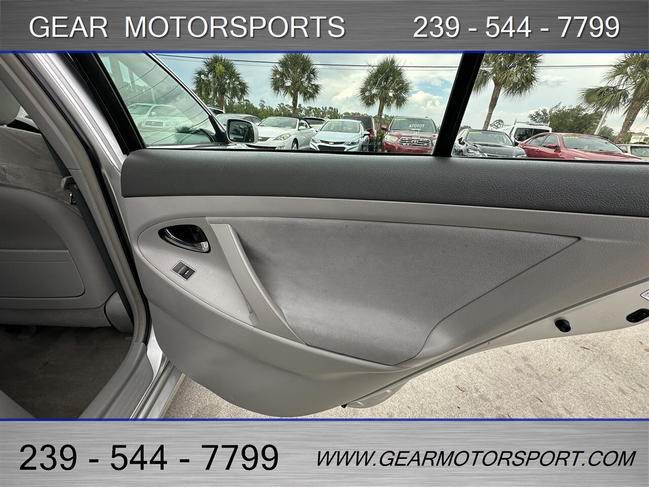 2010 Toyota Camry LE   - Photo 12 - Estero, FL 33928
