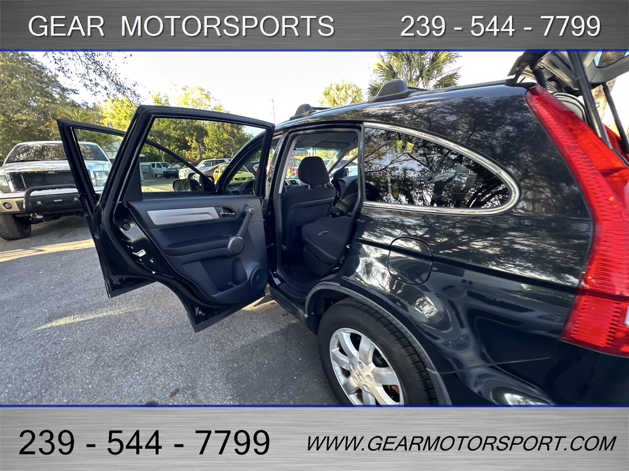 2011 Honda CR-V SE 4WD - Photo 44 - Estero, FL 33928