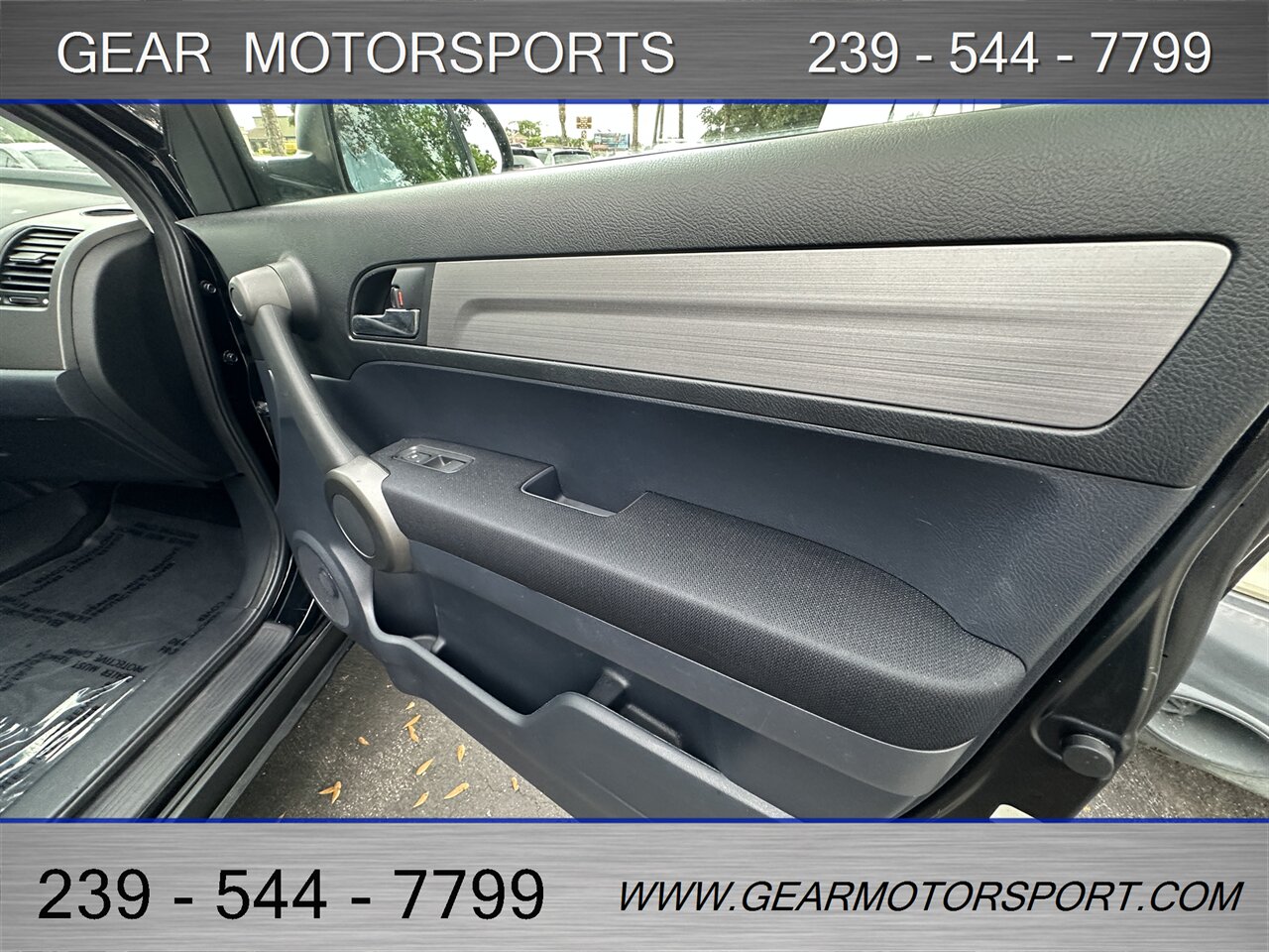 2011 Honda CR-V SE 4WD - Photo 57 - Estero, FL 33928