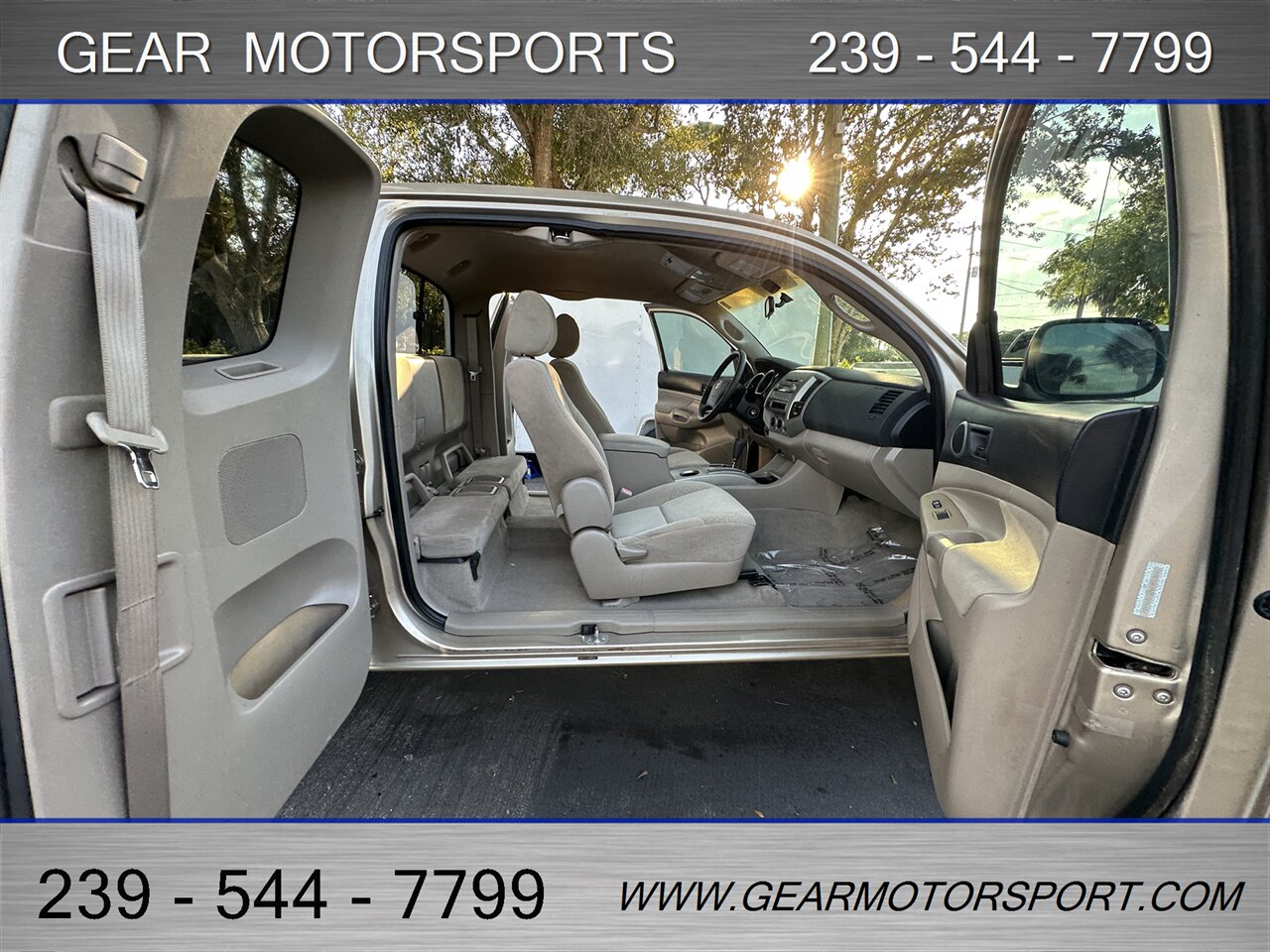 2005 Toyota Tacoma PreRunner V6 4dr Access Cab 4.0L - Photo 21 - Estero, FL 33928