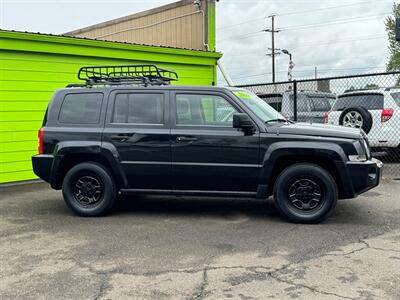 2009 Jeep Patriot Sport   - Photo 2 - Albany, OR 97322