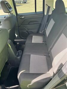 2009 Jeep Patriot Sport   - Photo 12 - Albany, OR 97322