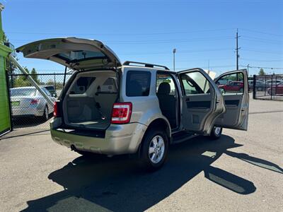 2010 Ford Escape XLT   - Photo 9 - Albany, OR 97322