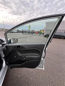 2019 Ford Fiesta S   - Photo 14 - Albany, OR 97322