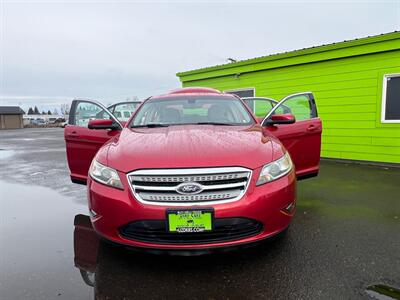 2010 Ford Taurus SEL   - Photo 2 - Albany, OR 97322