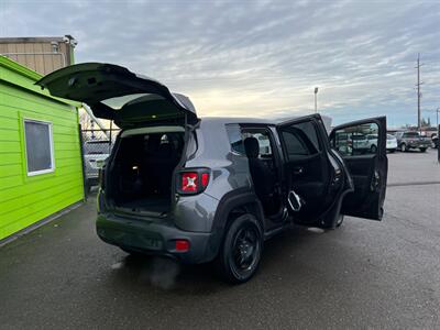 2019 Jeep Renegade Sport   - Photo 8 - Albany, OR 97322