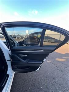 2014 BMW 5 Series 528i xDrive   - Photo 16 - Albany, OR 97322