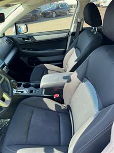2017 Subaru Legacy 2.5i Premium   - Photo 15 - Albany, OR 97322