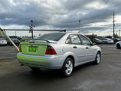 2006 Ford Focus ZX4 S   - Photo 3 - Albany, OR 97322