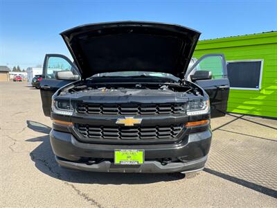 2017 Chevrolet Silverado 1500 Custom   - Photo 5 - Albany, OR 97322