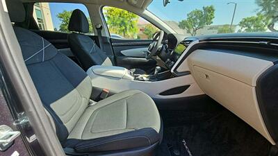 2022 Hyundai Tucson SEL   - Photo 2 - Riverside, CA 92501