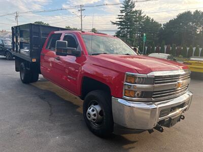 2017 Chevrolet Silverado 3500HD CC Work Truck Crew Cab LB DRW   - Photo 5 - North Reading, MA 01864