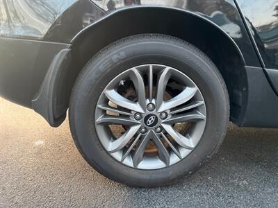 2015 Hyundai TUCSON LIMITED   - Photo 35 - North Reading, MA 01864