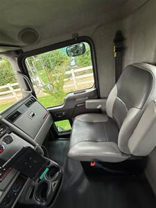 2019 Kenworth T270 ROLLBACK TOW TRUCK   - Photo 15 - Mira Loma, CA 91752