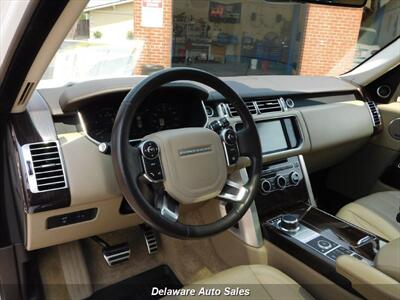 2015 Land Rover Range Rover Supercharged 4x4 4dr SUV   - Photo 9 - Delaware, OH 43015