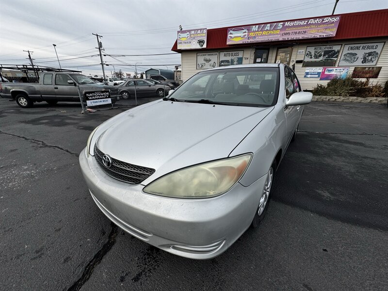 2004 Toyota Camry LE V6