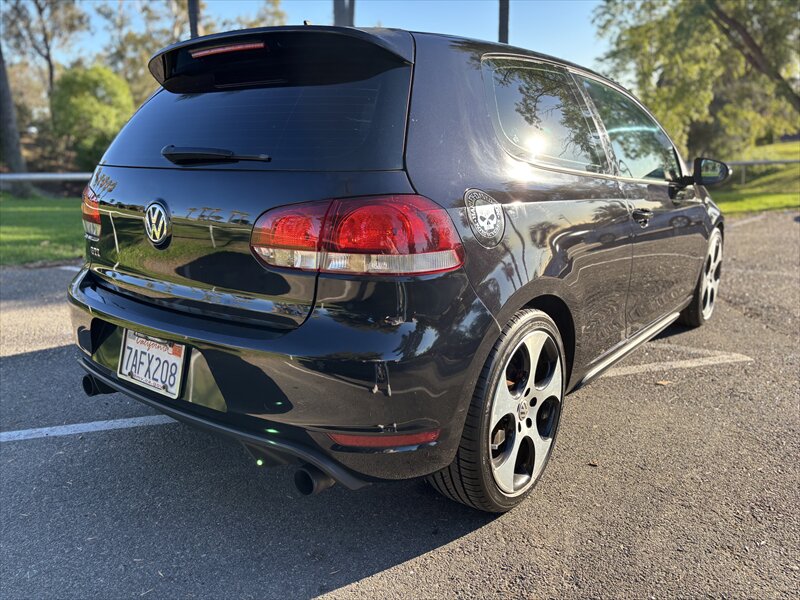 2013 Volkswagen GTI Base PZEV - Photo 8 - Fullerton, CA 92833-4276