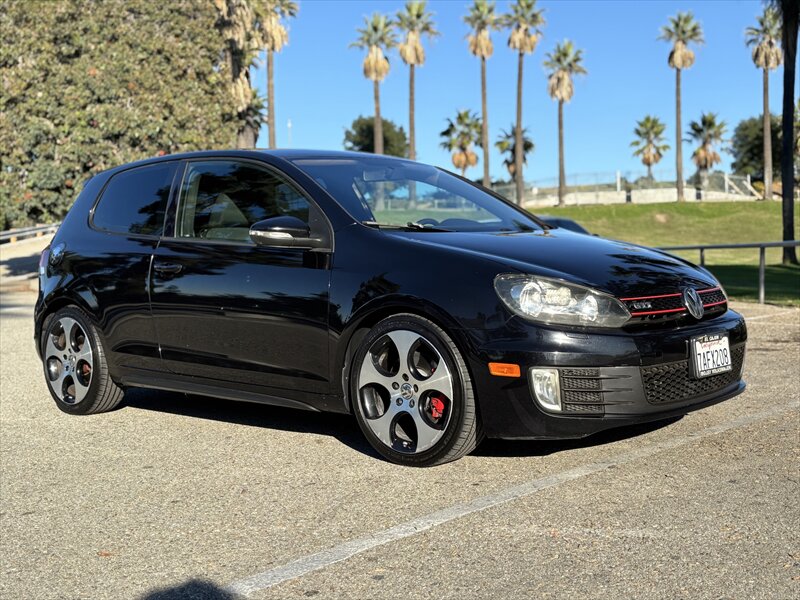 2013 Volkswagen GTI Base PZEV  