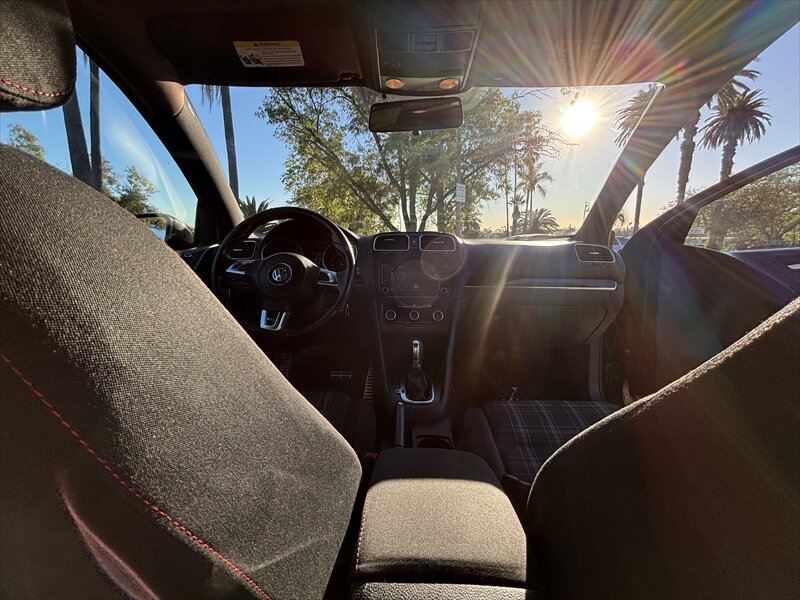 2013 Volkswagen GTI Base PZEV - Photo 23 - Fullerton, CA 92833-4276