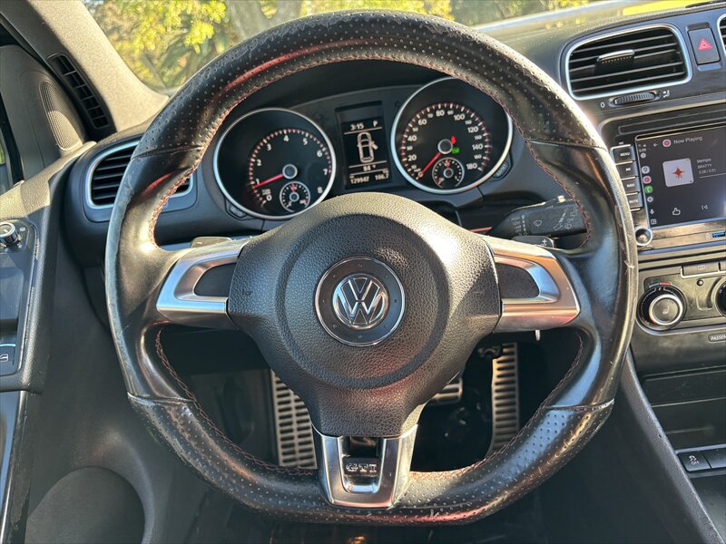 2013 Volkswagen GTI Base PZEV - Photo 34 - Fullerton, CA 92833-4276