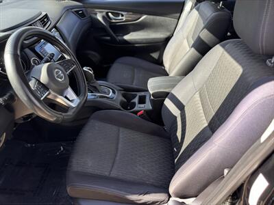2018 Nissan Rogue SV   - Photo 20 - Fullerton, CA 92833-4276