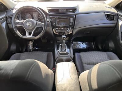 2018 Nissan Rogue SV   - Photo 19 - Fullerton, CA 92833-4276