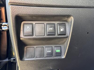 2018 Nissan Rogue SV   - Photo 28 - Fullerton, CA 92833-4276