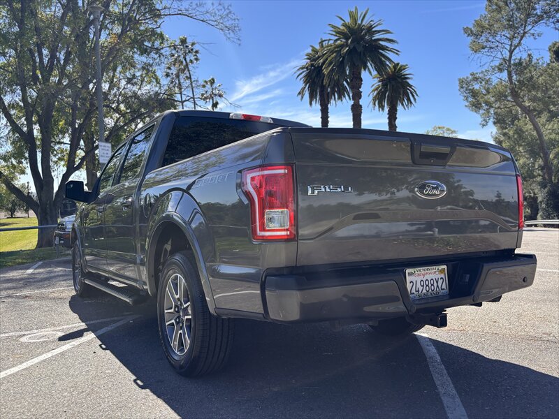 2017 Ford F-150 XLT - Photo 9 - Fullerton, CA 92833-4276