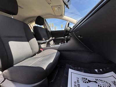 2011 Mazda Mazda3 i Sport   - Photo 17 - Fullerton, CA 92833-4276