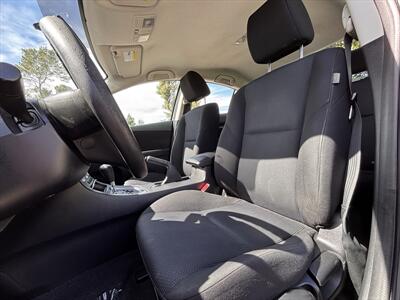 2011 Mazda Mazda3 i Sport   - Photo 16 - Fullerton, CA 92833-4276