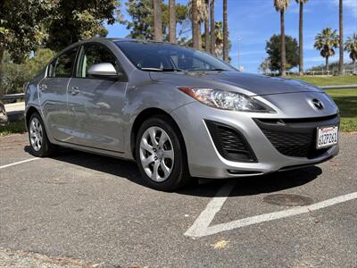 2011 Mazda Mazda3 i Sport   - Photo 2 - Fullerton, CA 92833-4276
