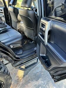 2018 Toyota 4Runner SR5   - Photo 6 - Midvale, UT 84047