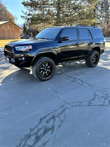 2018 Toyota 4Runner SR5   - Photo 2 - Midvale, UT 84047