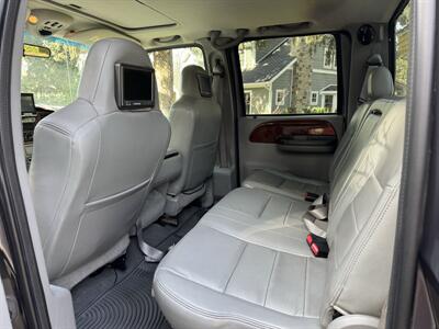 2004 Ford F-350 Super Duty XL 4dr Crew Cab XL   - Photo 4 - Midvale, UT 84047