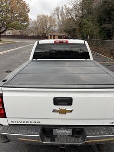 2017 Chevrolet Silverado 1500 LT - Photo 4 - Midvale, UT 84047