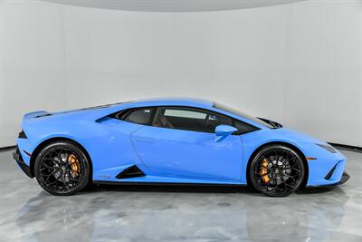 2021 Lamborghini Huracan EVO   - Photo 14 - Joliet, IL 60435