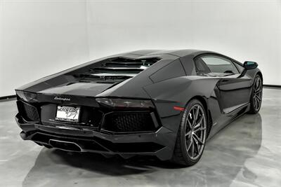 2015 Lamborghini Aventador LP 700-4   - Photo 12 - Joliet, IL 60435