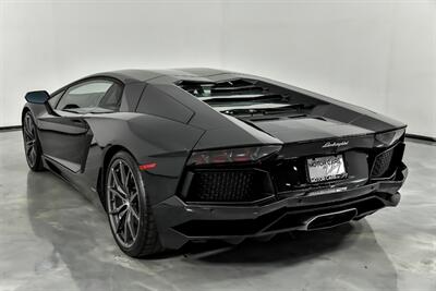 2015 Lamborghini Aventador LP 700-4   - Photo 10 - Joliet, IL 60435