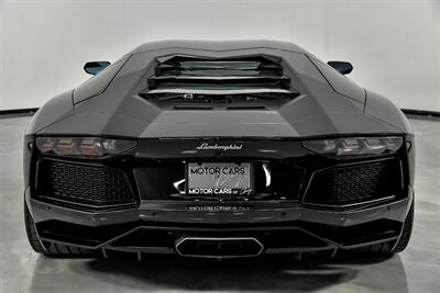 2015 Lamborghini Aventador LP 700-4   - Photo 11 - Joliet, IL 60435