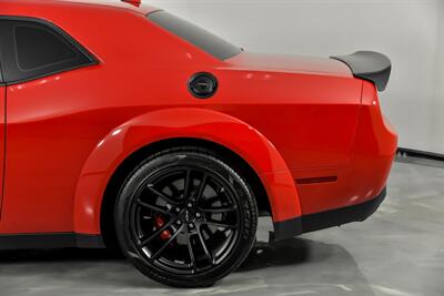 2023 Dodge Challenger SRT Hellcat Jailbreak   - Photo 9 - Joliet, IL 60435