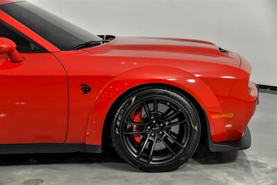 2023 Dodge Challenger SRT Hellcat Jailbreak   - Photo 15 - Joliet, IL 60435