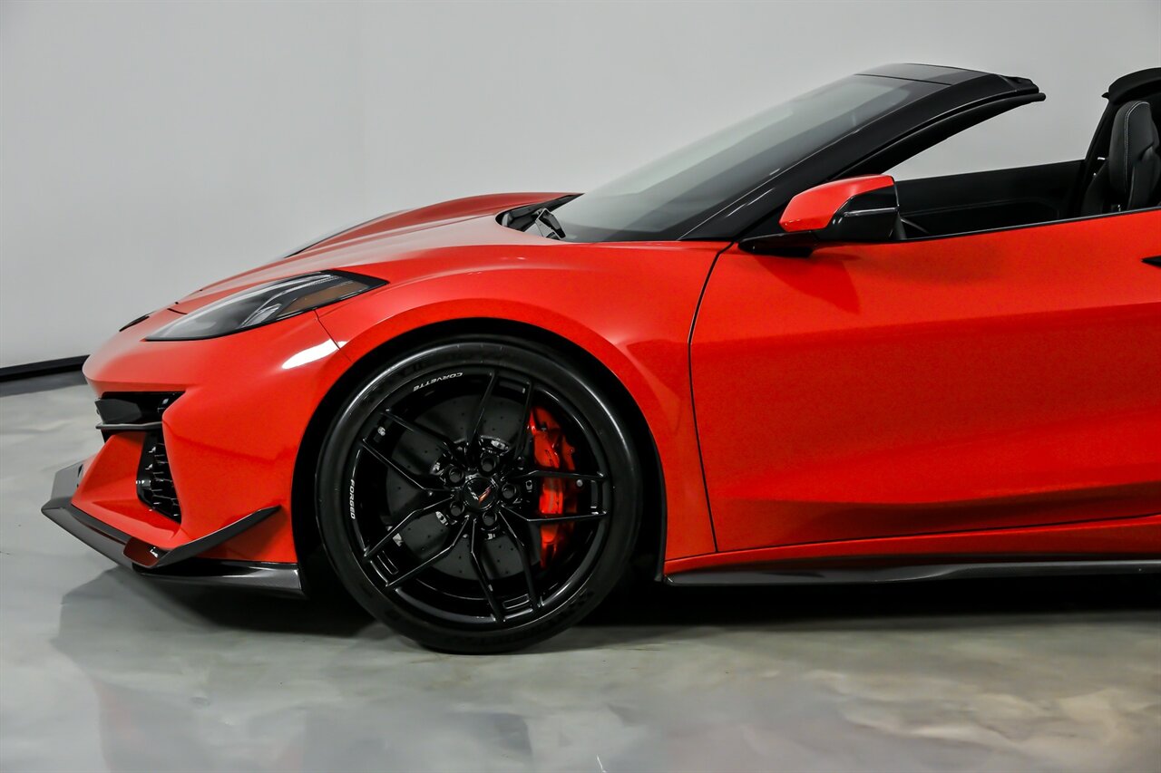 2025 Chevrolet Corvette Z06 2LZ-MASSIVE $162K MSRP